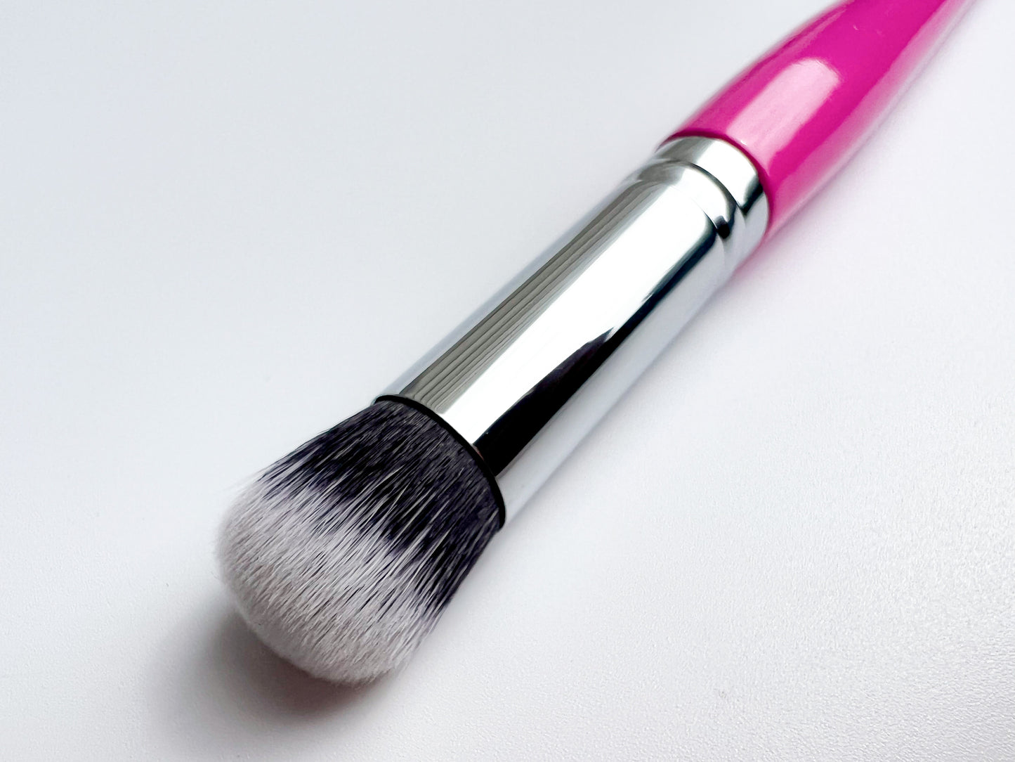luxe nk50 concealer buffer brush