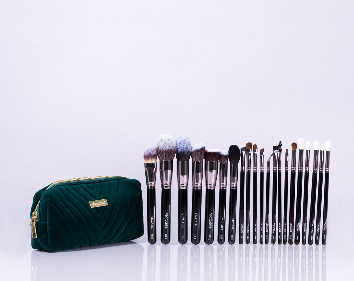 Deluxe pro 21 piece makeup brush set