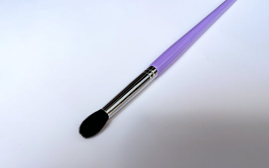 lush nk70 crease blending brush